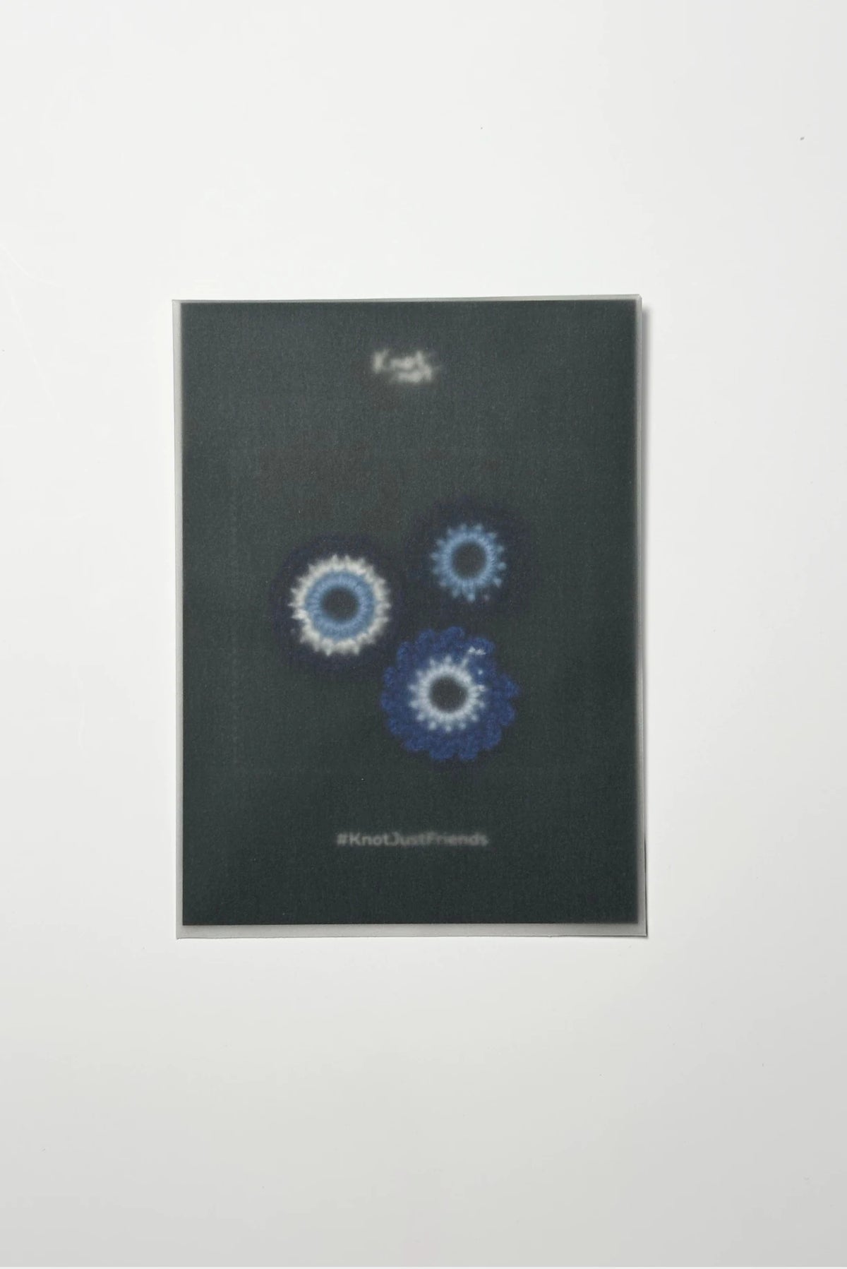 EYE CONTACT