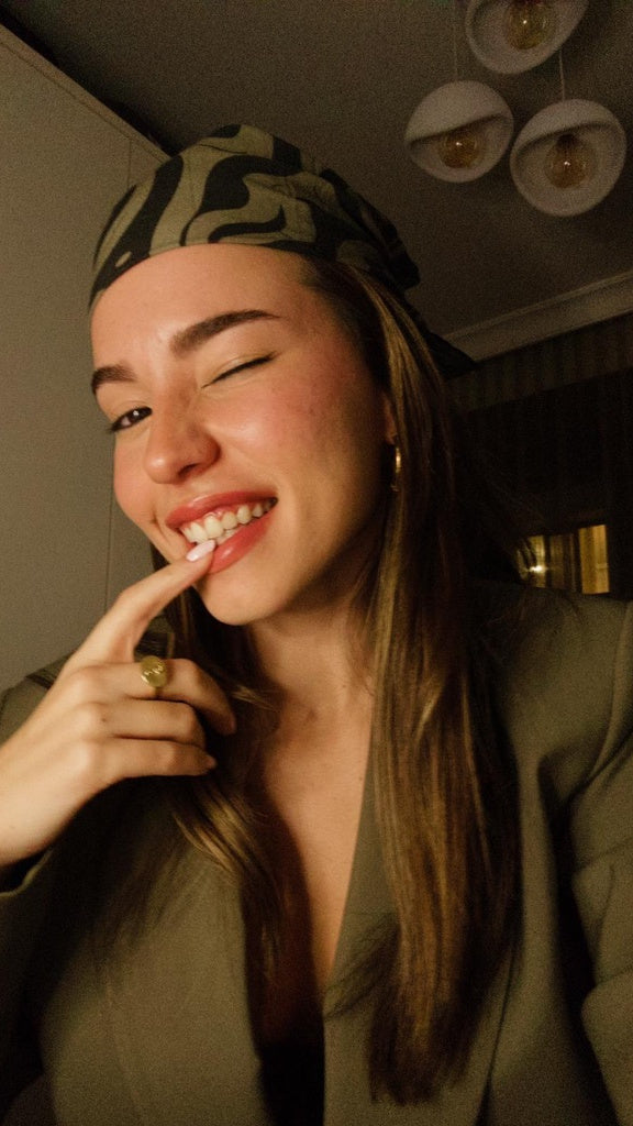 OLIVE ON TOP - Shoppable 4